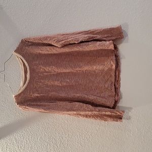 2/$8 Old Navy Everywhere Tee-Large